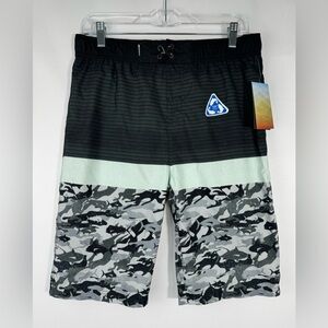 NWT Ocean Coast Mens Board Shorts Swim Trunks XL Blk/Gray/Green Camo Fish